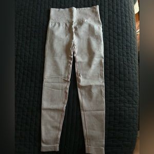 Light pink gym shark leggings